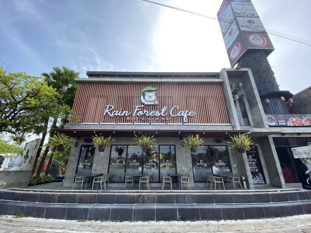 rain forest cafe pattaya คาเฟ่พัทยา ร้านอาหาร
